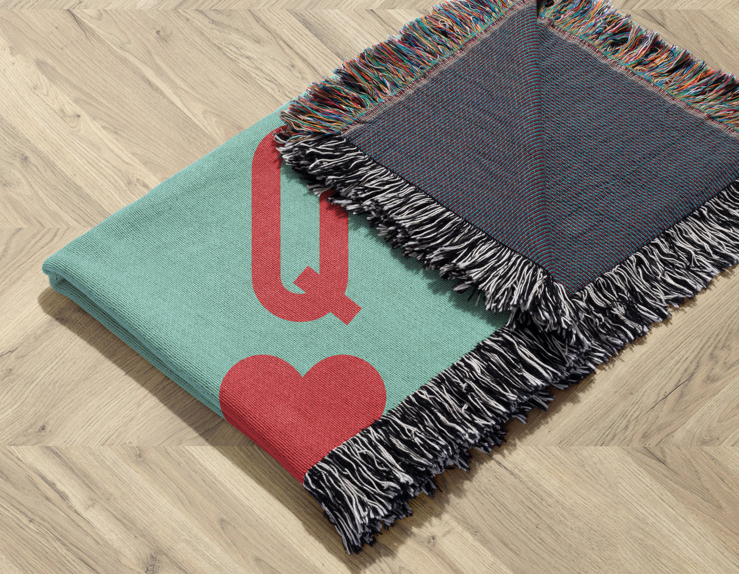 Queen of Hearts Woven Throw Blanket