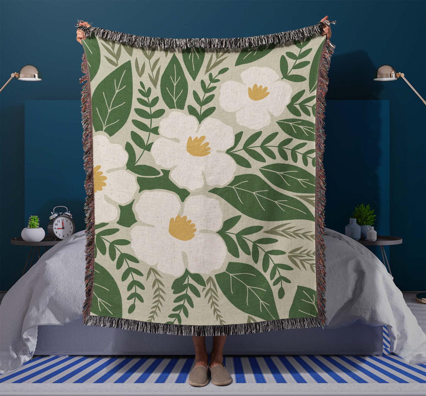 Flower - Simple Graphic Woven Throw Blanket